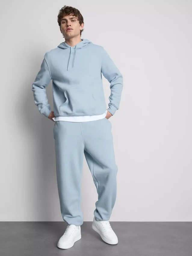 Essential Kapu-Hoodie mit Kordelzug