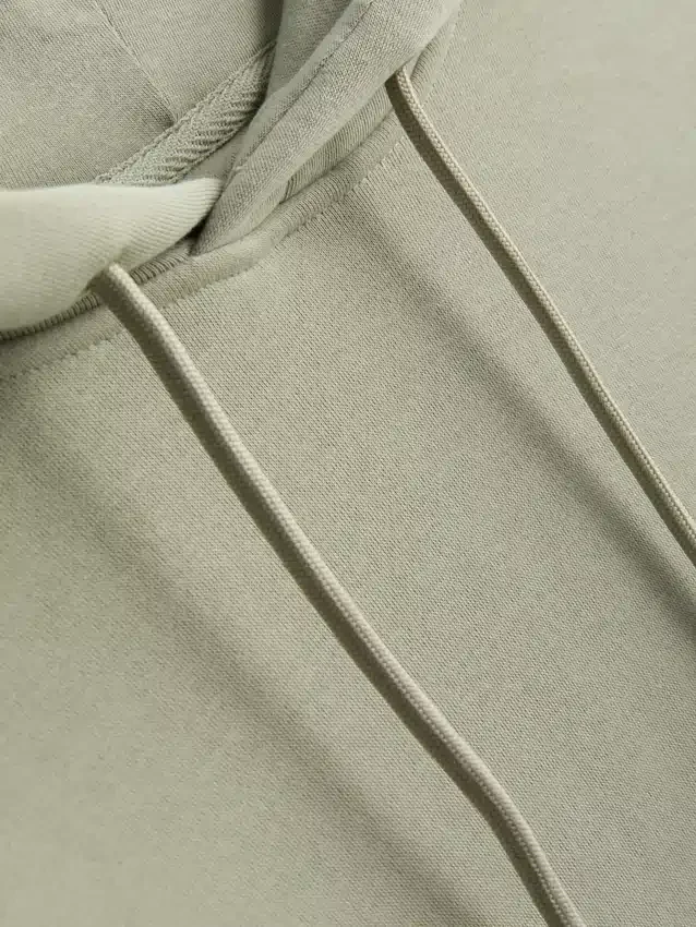 Essential Kapu-Hoodie mit Kordelzug