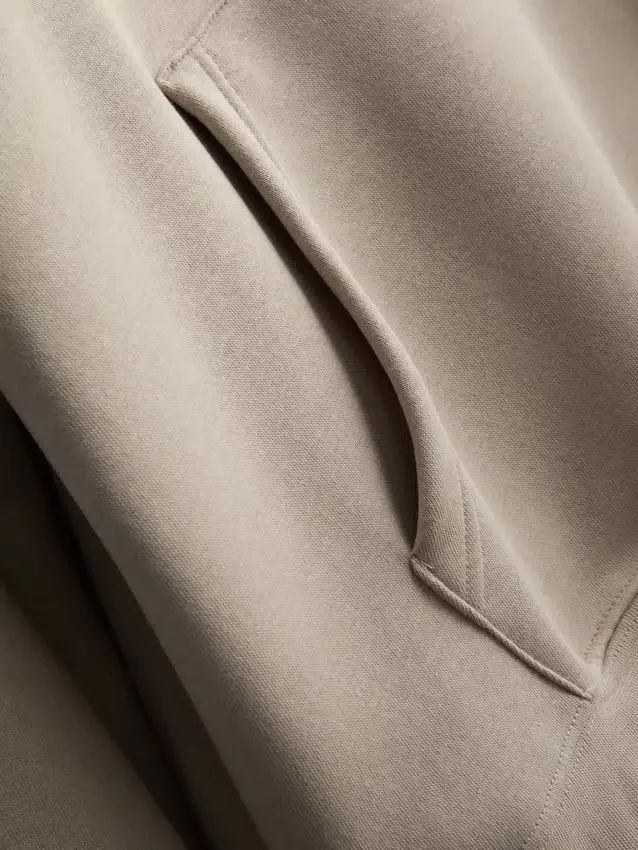 Essential Kapu-Hoodie mit Kordelzug