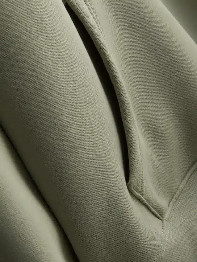 Essential Kapu-Hoodie mit Kordelzug