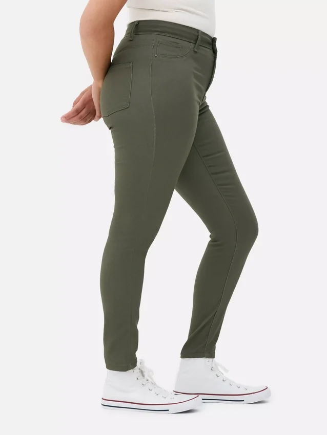 Essential Skinny-Jeans mit mittlerer Leibhöhe | Regular