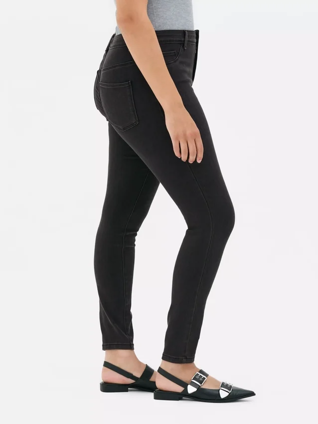 Essential Skinny-Jeans mit mittlerer Leibhöhe | Regular