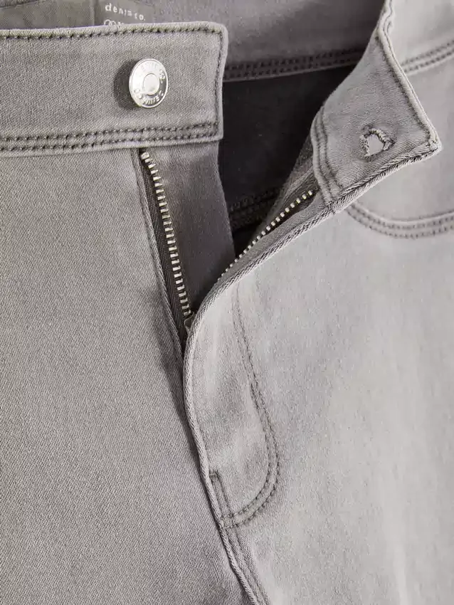 Essential Skinny-Jeans mit mittlerer Leibhöhe | Regular