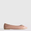 Flache Schuhe mit Schleife aus Kunstleder