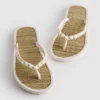Flip-Flops im Seegras-Look