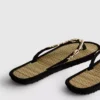 Flip-Flops im Seegras-Look