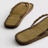 Flip-Flops im Seegras-Look