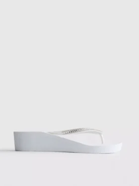 Flip-Flops mit Keilabsatz und Strasssteinen