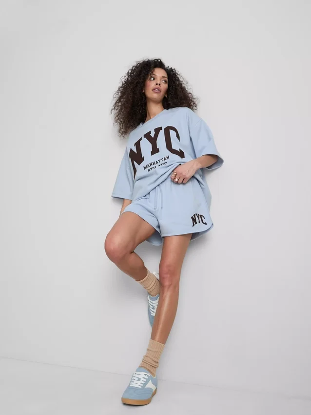 Freizeitshorts aus baumwollreichem Stoff im NYC-Stil