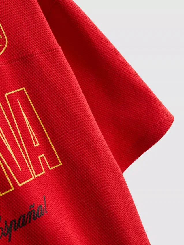 Fussball-Hemd mit Spanien-Motiv