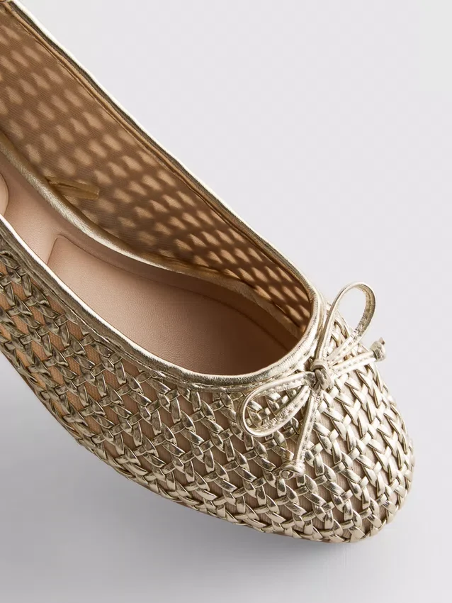 Geflochtene flache Schuhe für Ballerinas