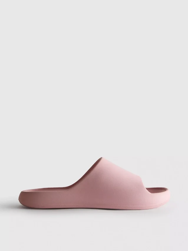 Geformte Pool-Slides