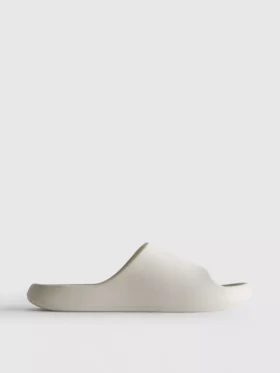 Geformte Pool-Slides