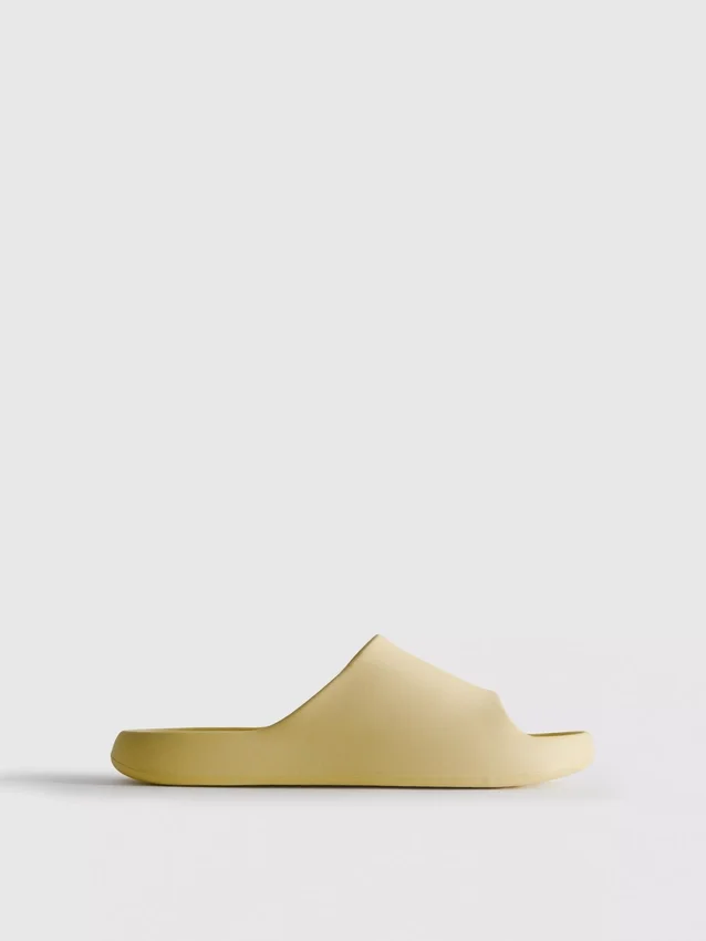 Geformte Pool-Slides