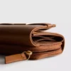 Geldbörse mit Reissverschluss und Metallic-Details