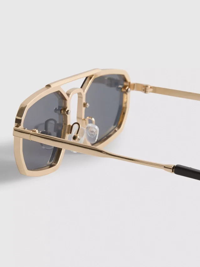 Geometrische Sonnenbrille aus Metall