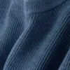 Gerippter Pulli mit Rundhalsausschnitt