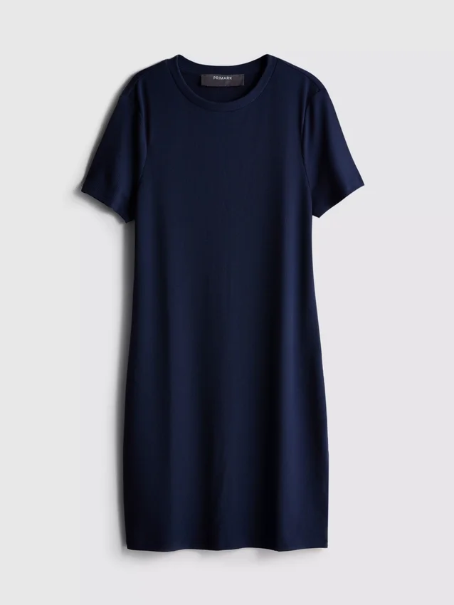Geripptes, figurbetontes Mini-T-Shirt-Kleid