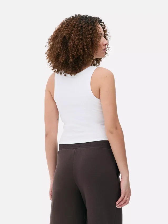 Geripptes Racerback-Tanktop