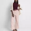 Geripptes Tanktop mit integriertem BH