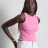 Geripptes Tanktop mit integriertem BH