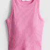 Geripptes Tanktop mit integriertem BH