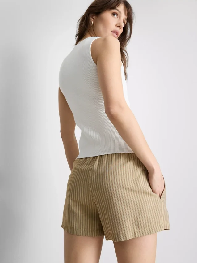 Gestreifte Oxford-Shorts mit hoher Taille