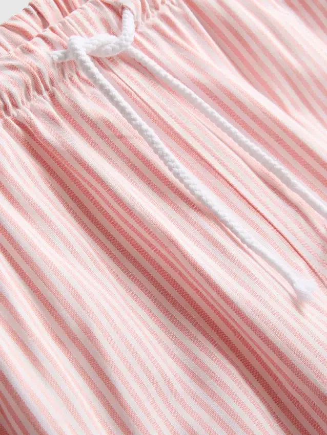 Gestreifte Oxford-Shorts mit hoher Taille