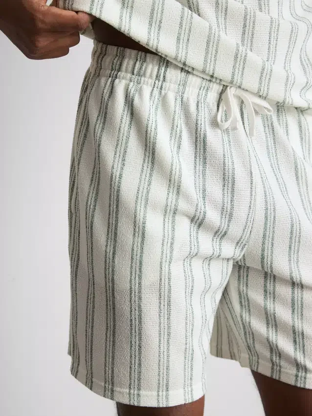 Gestreifte Schlafanzug-Shorts