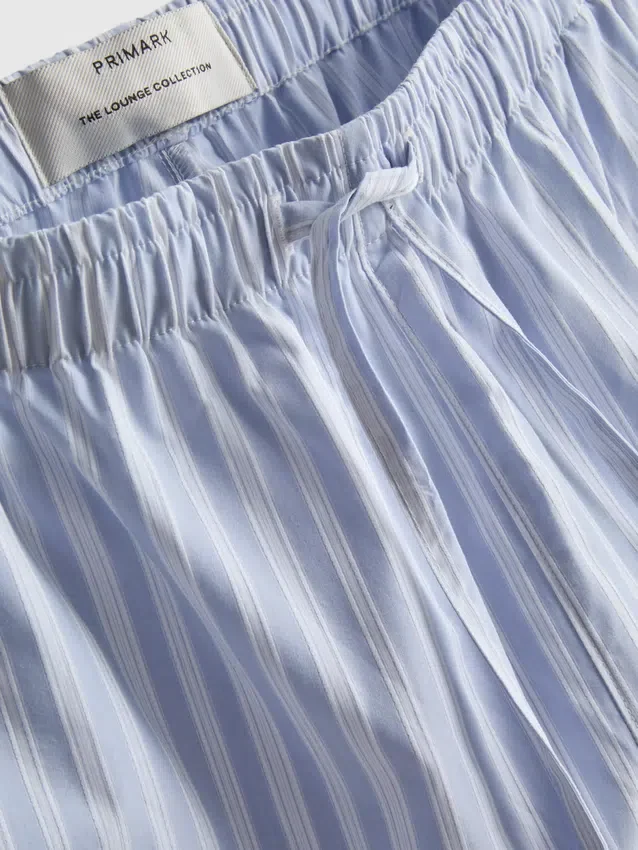 Gestreifte Schlafanzug-Shorts
