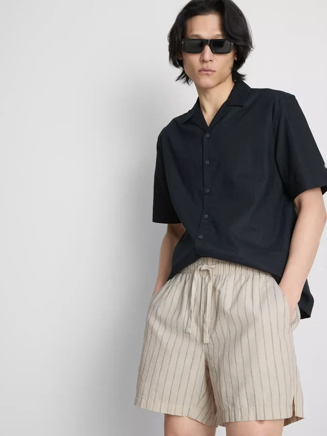 Gestreifte Shorts aus Leinenmischung
