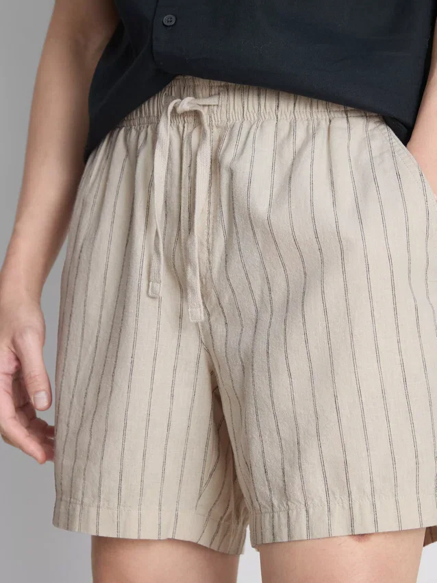 Gestreifte Shorts aus Leinenmischung