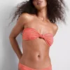 Gestreiftes Bandeau-Bikini-Oberteil mit Knotendetail