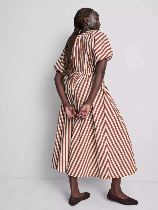 Gestreiftes Midaxi-Smockkleid aus Baumwolle