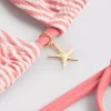 Gestreiftes Triangel-Bikini-Oberteil mit Seestern-Motiv