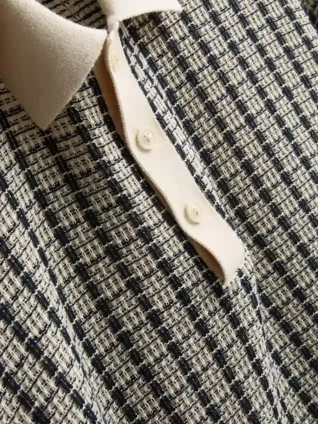 Gestricktes Polohemd mit Karomuster