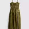 Gestuftes Smock-Maxikleid