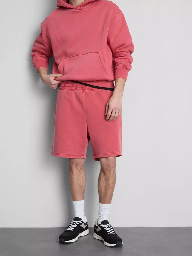 Gewaschene Shorts mit Gummizug