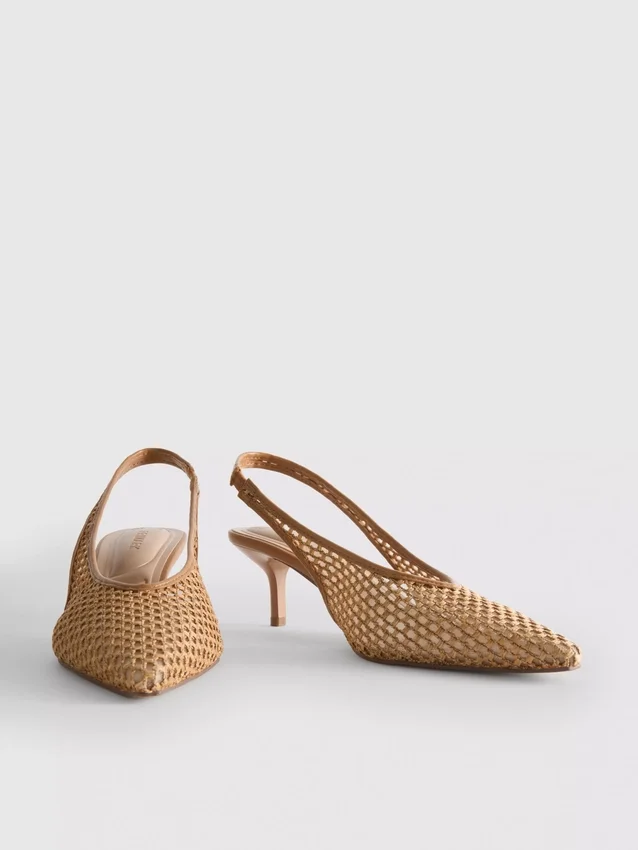 Gewebte Mesh-High Heels mit spitzer Zehenform