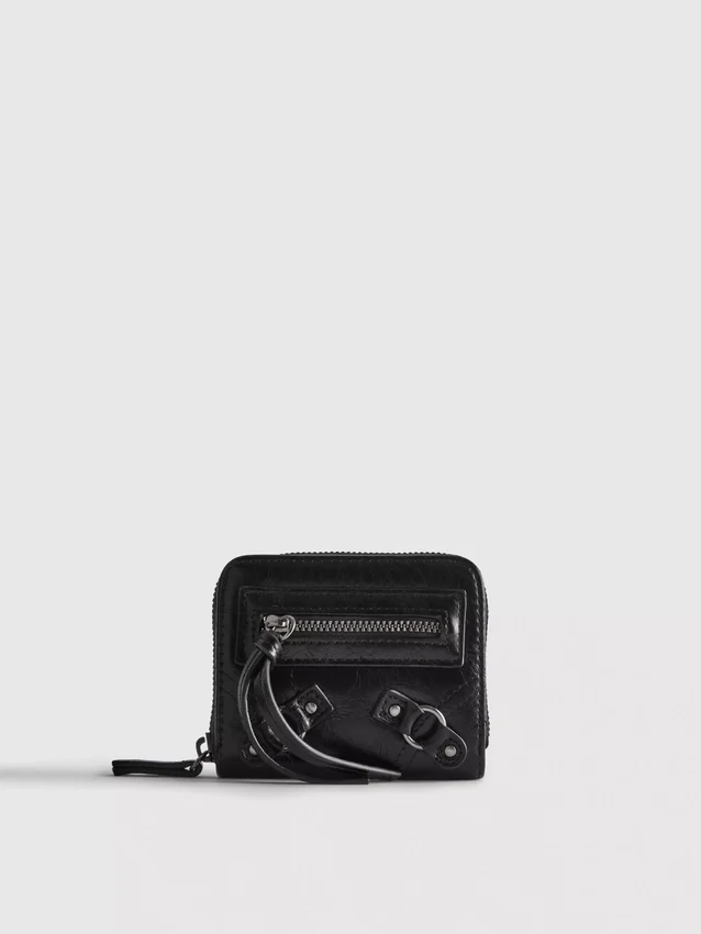 Handtasche mit Reissverschluss im Used-Look