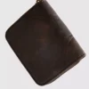 Handtasche mit Reissverschluss im Used-Look