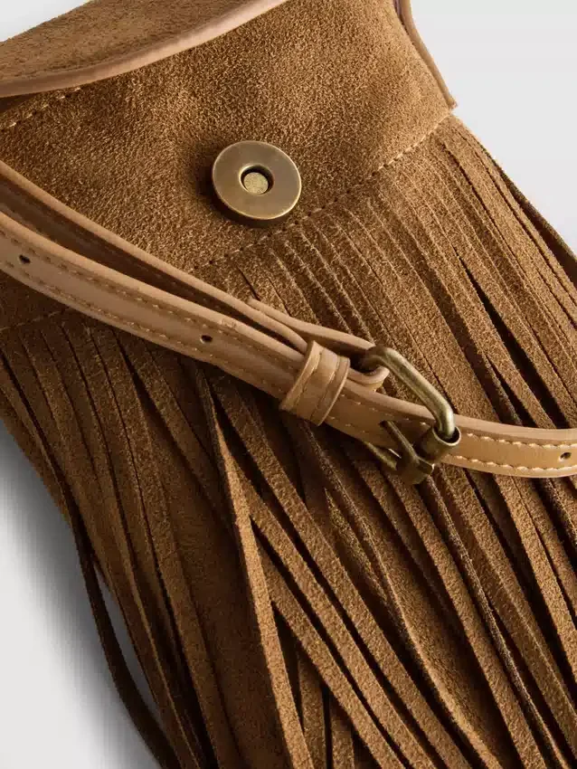 Handy-Tasche mit Fransen