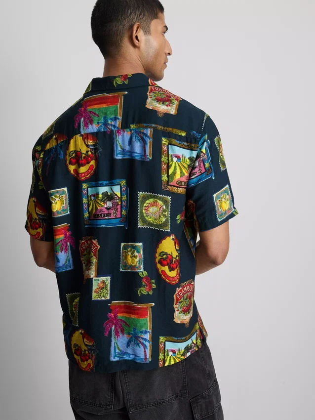Hemd mit Reverskragen und Resort-Print