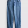 Hoch taillierte, konisch zulaufende Jeans aus Baumwoll-Denim