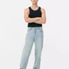 Hoch taillierte, locker sitzende Jeans