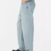 Hoch taillierte, locker sitzende Jeans
