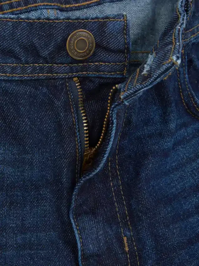 Hoch taillierte, locker sitzende Jeans