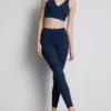 Hochgeschnittene, glatte Active-Leggings mit Stützfunktion