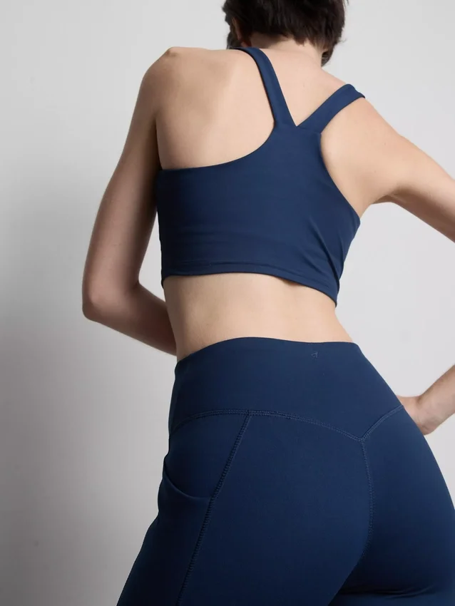 Hochgeschnittene, glatte Active-Leggings mit Stützfunktion