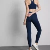 Hochgeschnittene, glatte Active-Leggings mit Stützfunktion